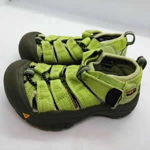 Keen Waterproof Kids Sandals Sz 8 Lime Green